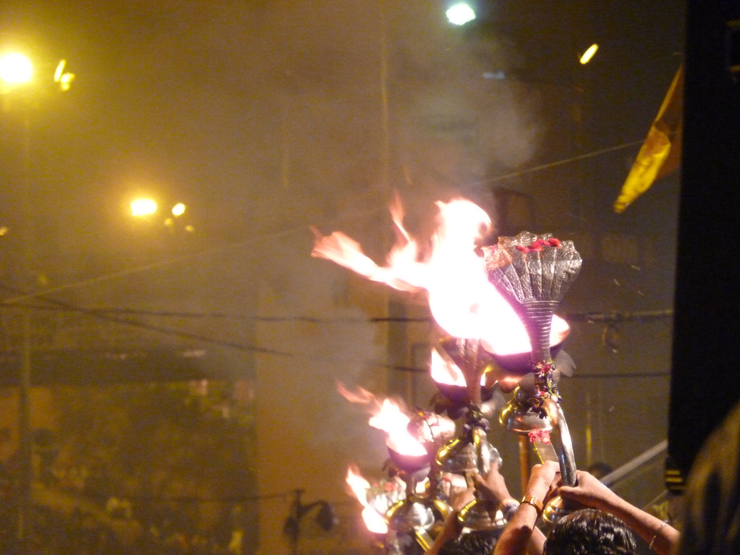 iP1380738