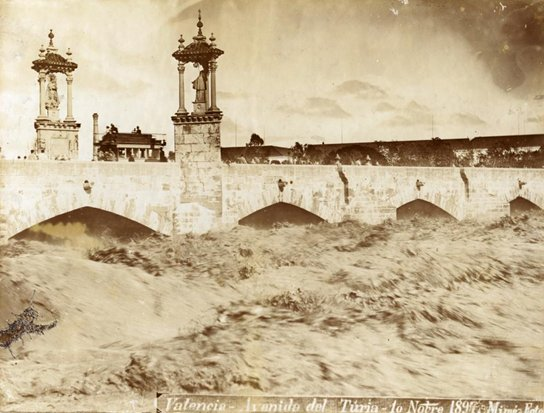 1897 foto mimos