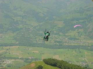 Cédric en l'air, Richard déjà loin